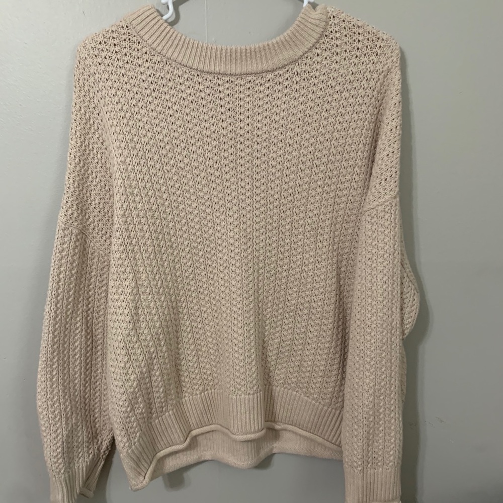 Universal threads sweater